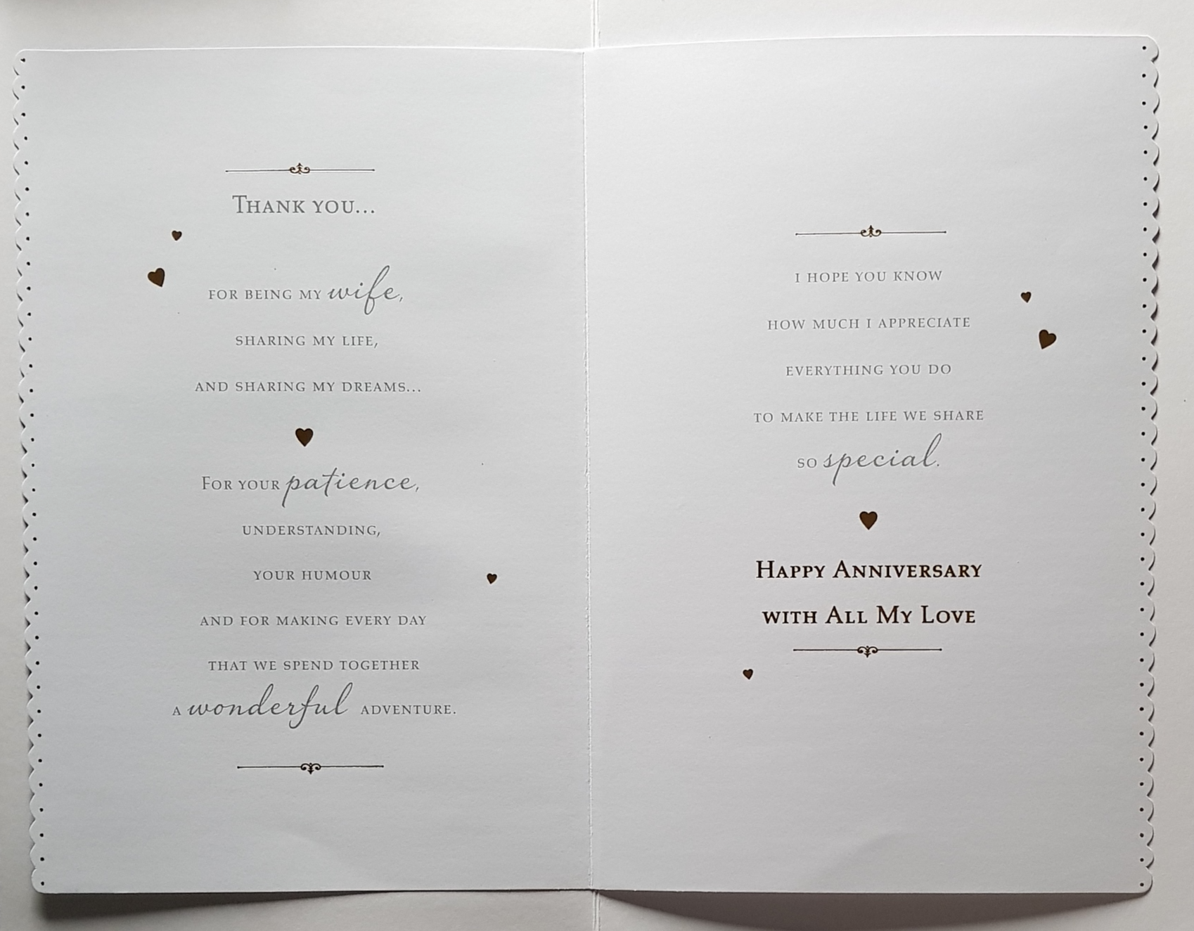 Anniversary Card - Wife / Elegant Textured Card With A Sparkly Gold Background & A White Bow