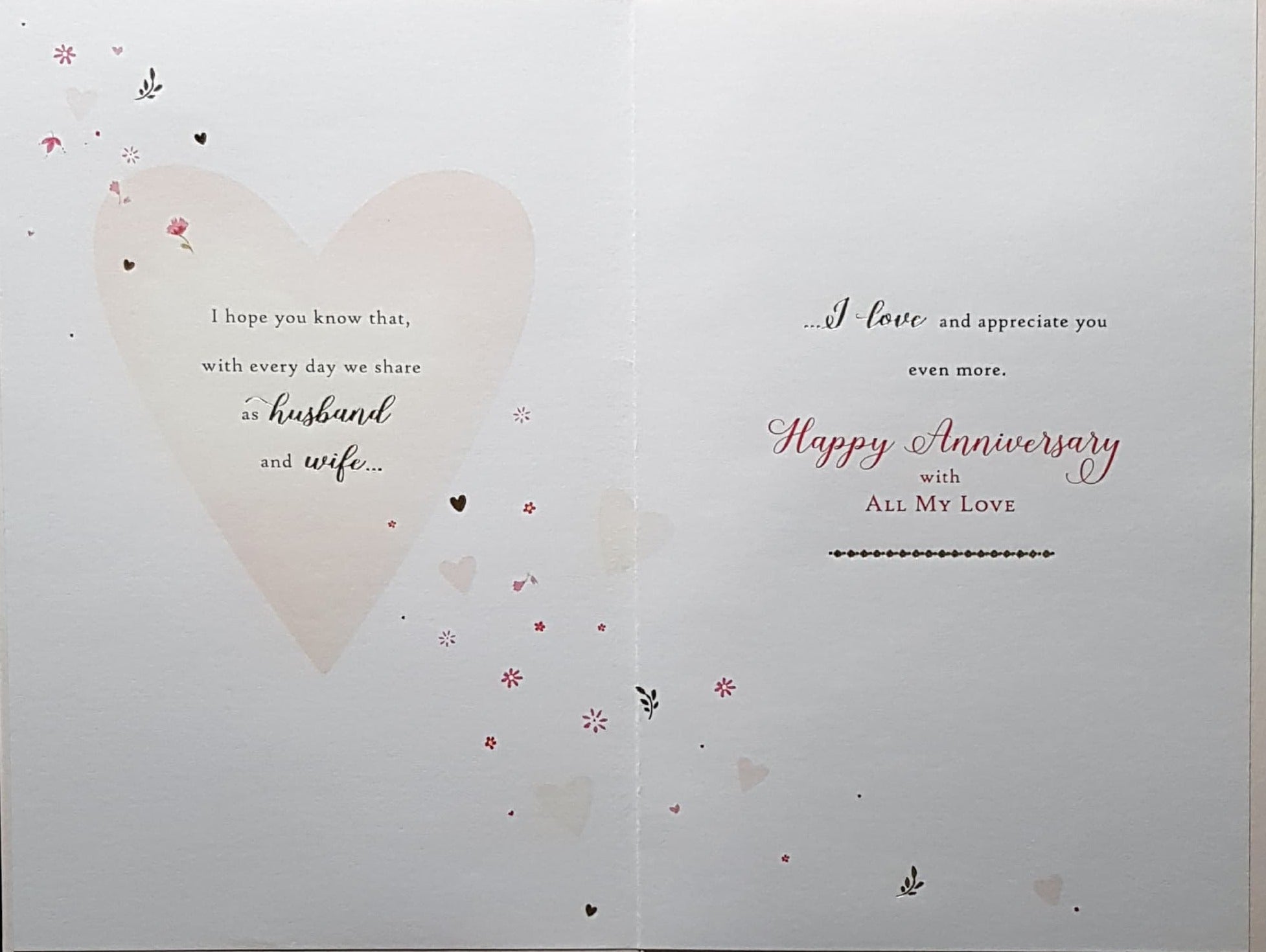 Anniversary Cards - Wife / A Pretty Red Rose & A Gold Heart