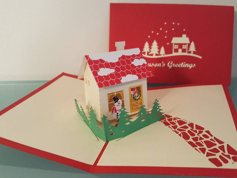Christmas Pop Up Card -  Cute Christmas Cottage