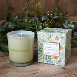 Natural Wax Candle - Irish Botanicals / Smell: Chamomile & Wild Burren Thyme