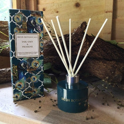 Diffuser 120 ml - Irish Botanicals / Smell: Earl Grey & Primrose