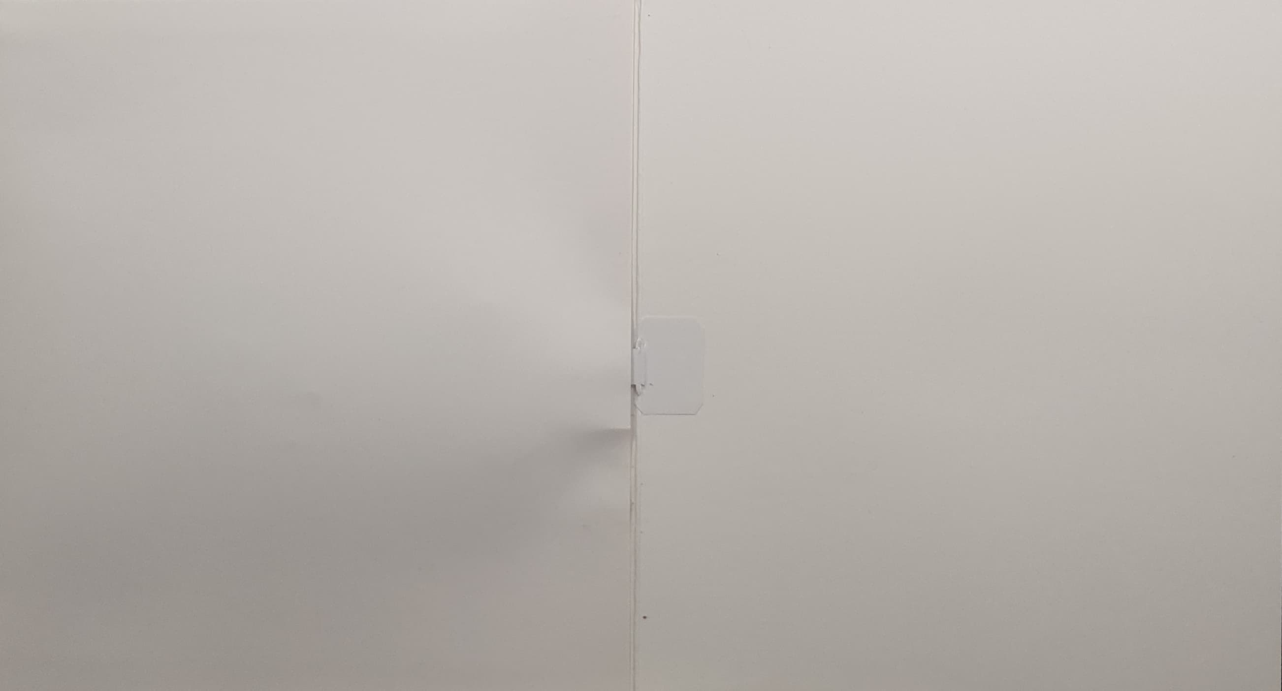 Christmas Card / With Sound - Christmas Tree & Wine Beside Fireplace