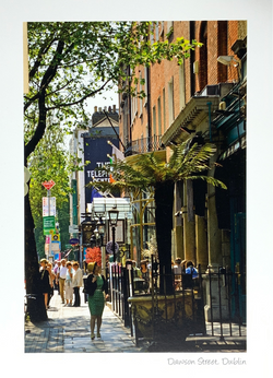 Catherine Dunne Card - A Lady In The Yellow Hat