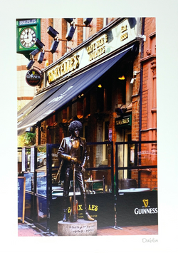 Catherine Dunne Card - Philip P Lynnot Monument, Dublin